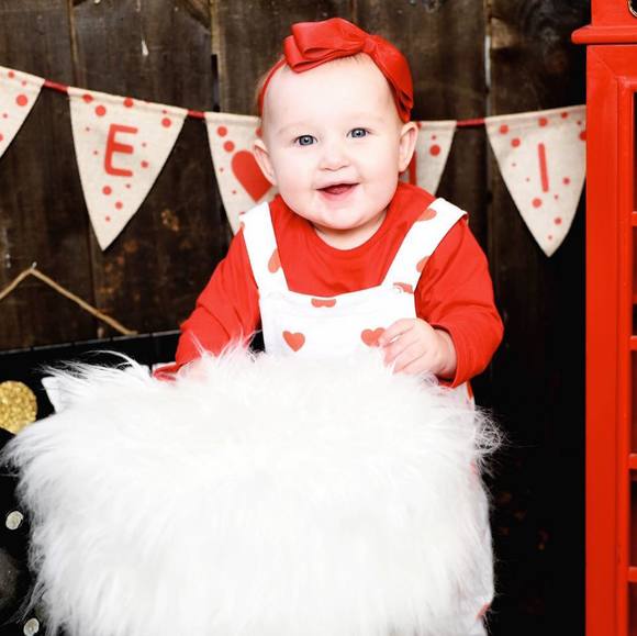 Meet your Posher, Kourtney - Picture 1 of 1